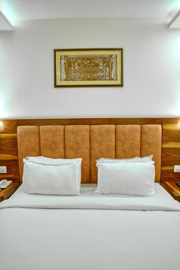 Height View Residency Ξενοδοχείο Ντεχραντούν Εξωτερικό φωτογραφία